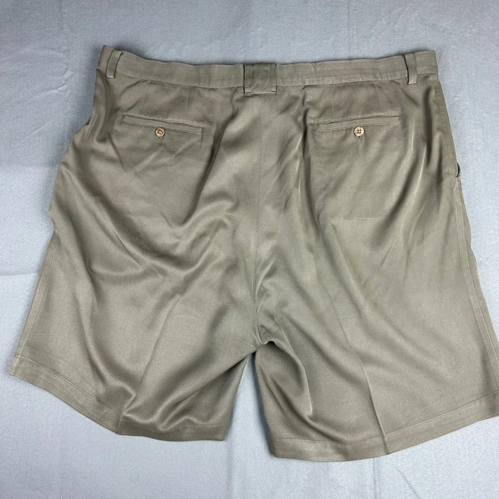 Joseph & Feiss Resort Shorts Mens 44 Olive Taupe 100% Silk Pleated Front Luxury